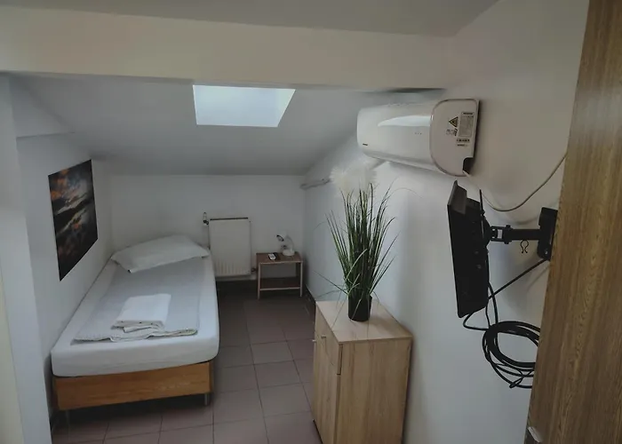 Inn Piata Uniri Cozy