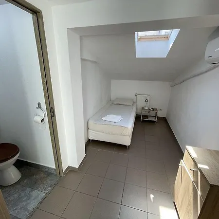 Piata Uniri Cozy 3*
