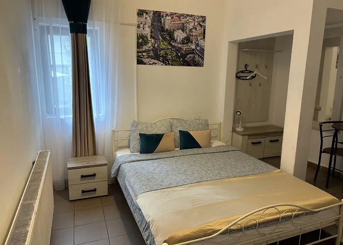 Piata Uniri Cozy Estalagem 3*