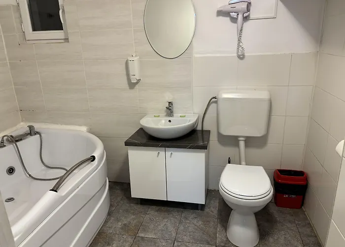 Piata Uniri Cozy 3*
