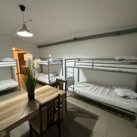 Πανδοχείο Piata Uniri Cozy 2*