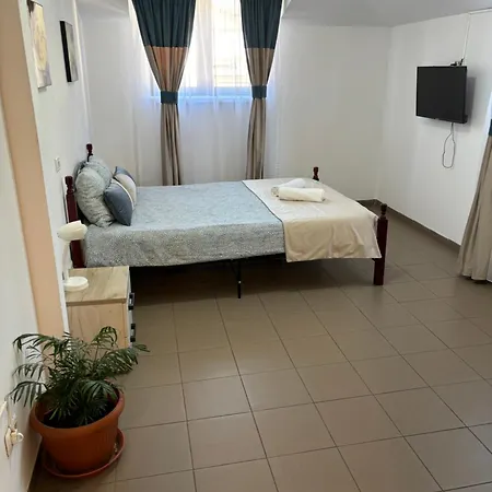 Inn Piata Uniri Cozy 2*