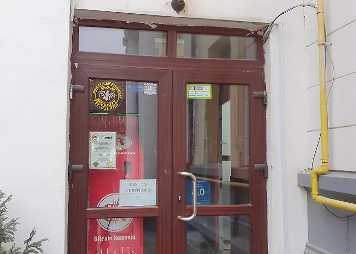 Inn Piata Uniri Cozy 3*