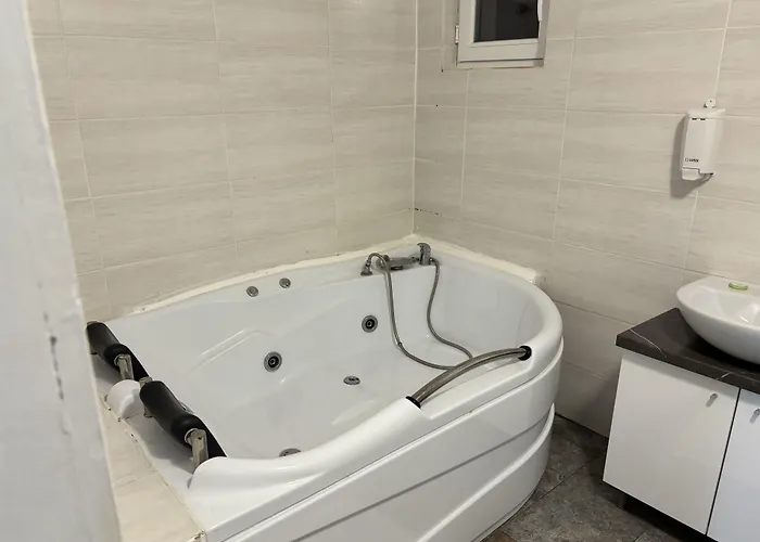 Piata Uniri Cozy 3*