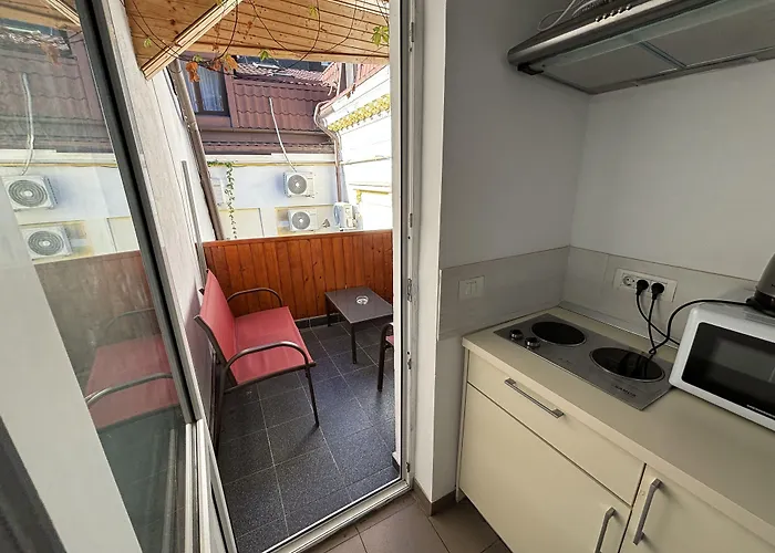 Piata Uniri Cozy 3* Бухарест