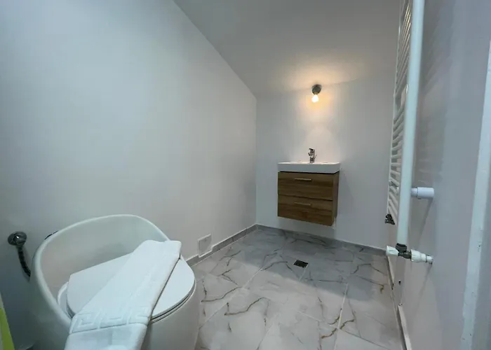 Piata Uniri Cozy Inn