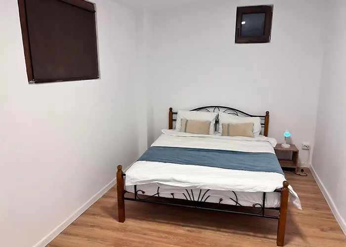 Piata Uniri Cozy 3* Бухарест