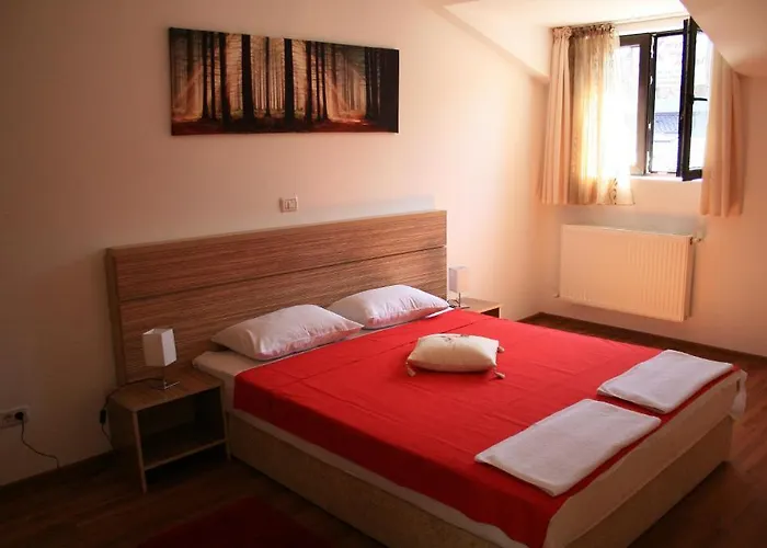 Piata Uniri Cozy Han Bucureşti