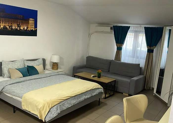 Piata Uniri Cozy Kro 3*