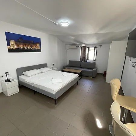 Piata Uniri Cozy 3*