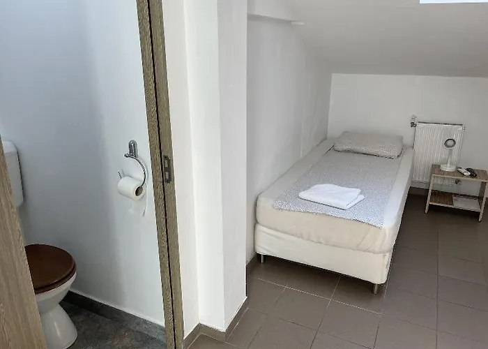 Piata Uniri Cozy אורחן